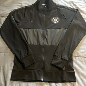 Nike football  club  seem risco nap ha Vitoria mens jacket sz small nwot
